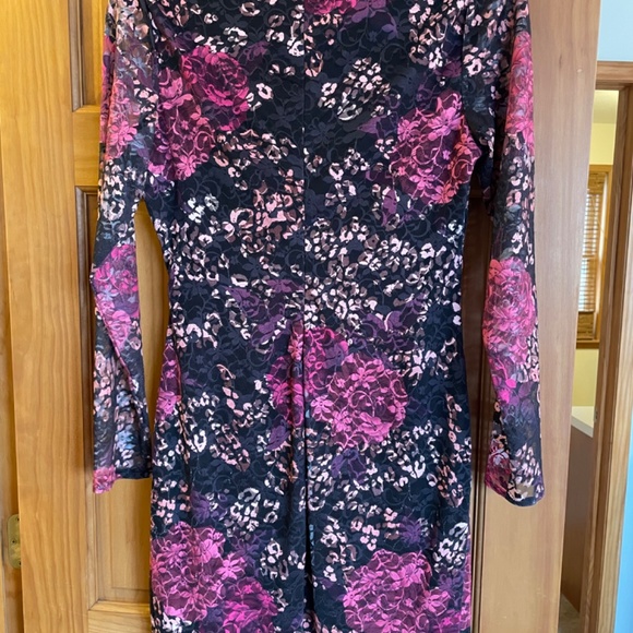 Guess pink black lace dress - Picture 2 of 4